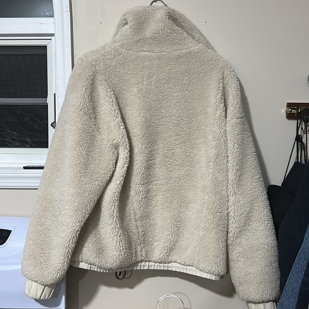 Varley Sherpa Quarter Zip - Size M - Picture 5 of 8